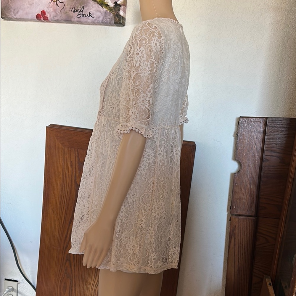Alter’d State Cream Lace Dress/Tunic - Picture 2 of 5